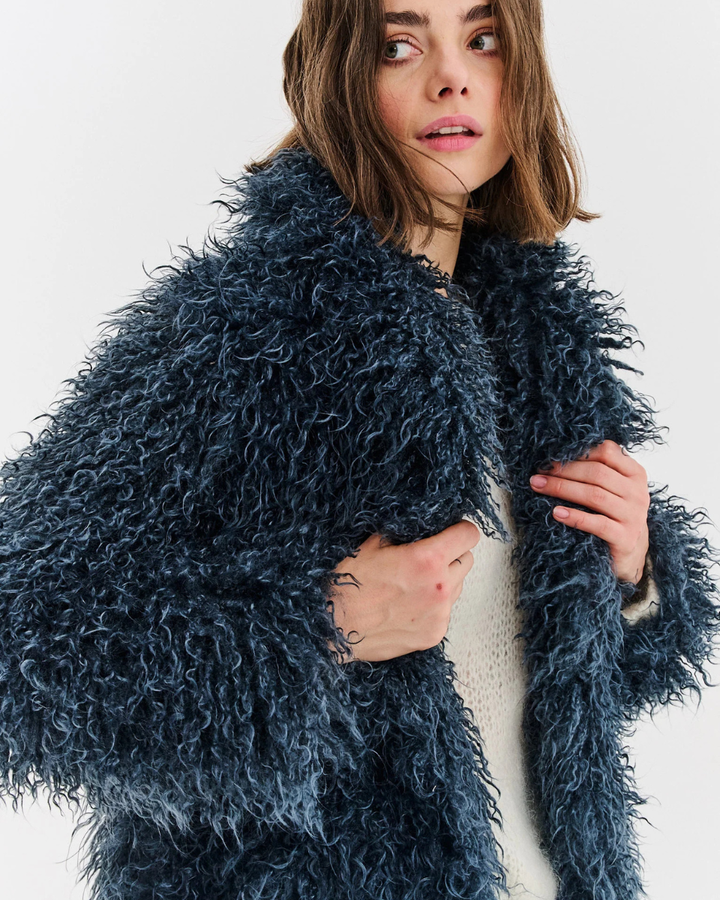 Barbara - Cozy Faux Fur Jacket