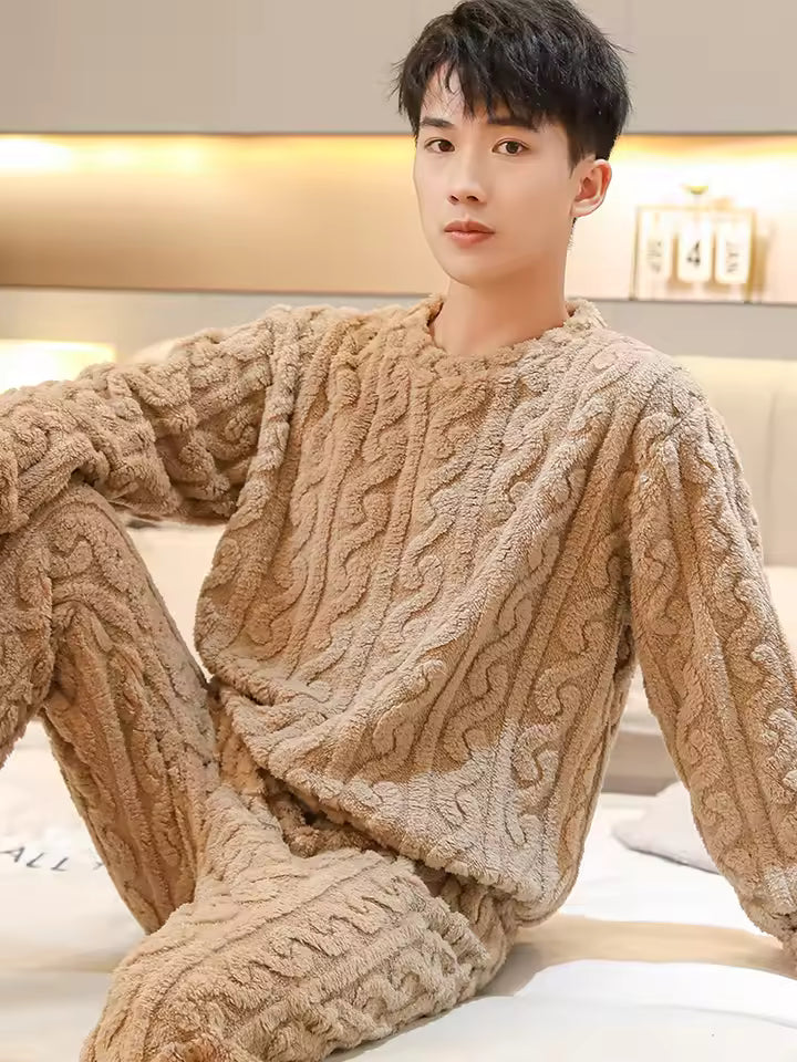 Bruce - Autumn and Winter Fleece Pajama Set